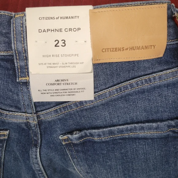 Citizens of Humanity Daphne Cropped High Rise Stovepipe Jeans - Picture 9 of 11